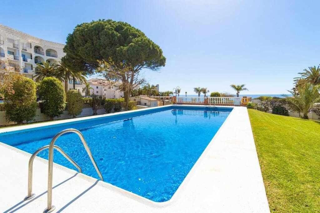 2 Bedroom In Parador With Pool And Seaview ネルハ エクステリア 写真